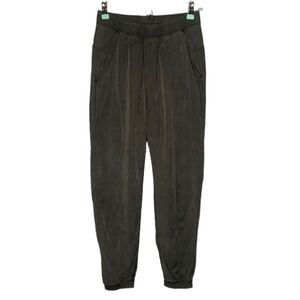 Lululemon Rare mat to street joggers tencel size 6